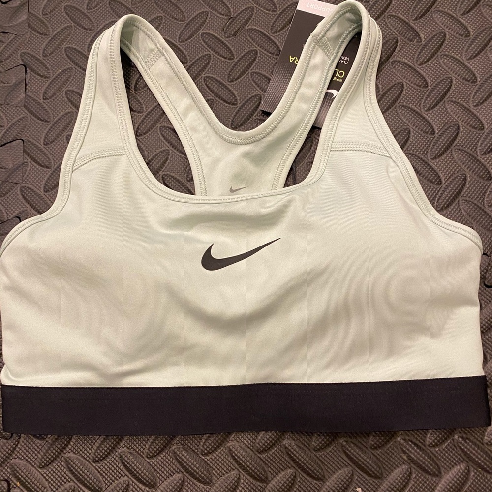 Nike mint green sports bra